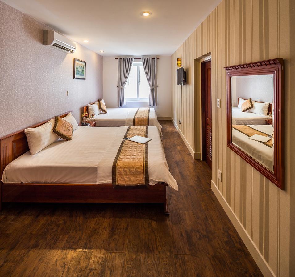 Golf Hotel Хошимин Екстериор снимка