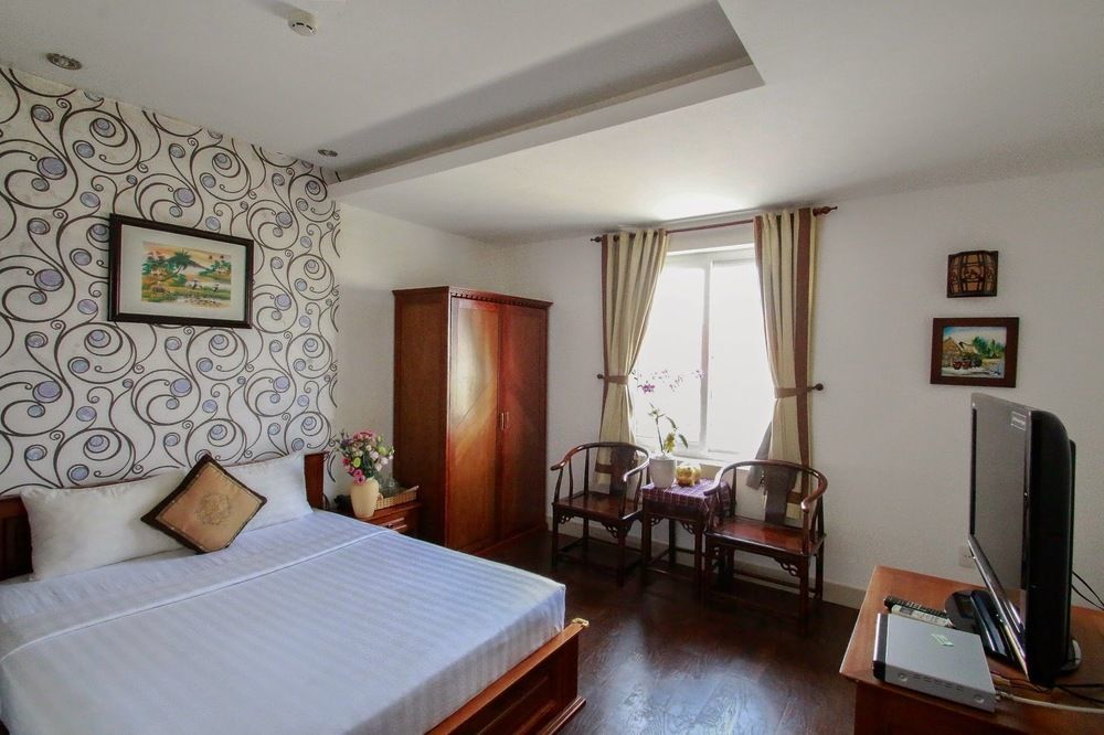 Golf Hotel Хошимин Екстериор снимка