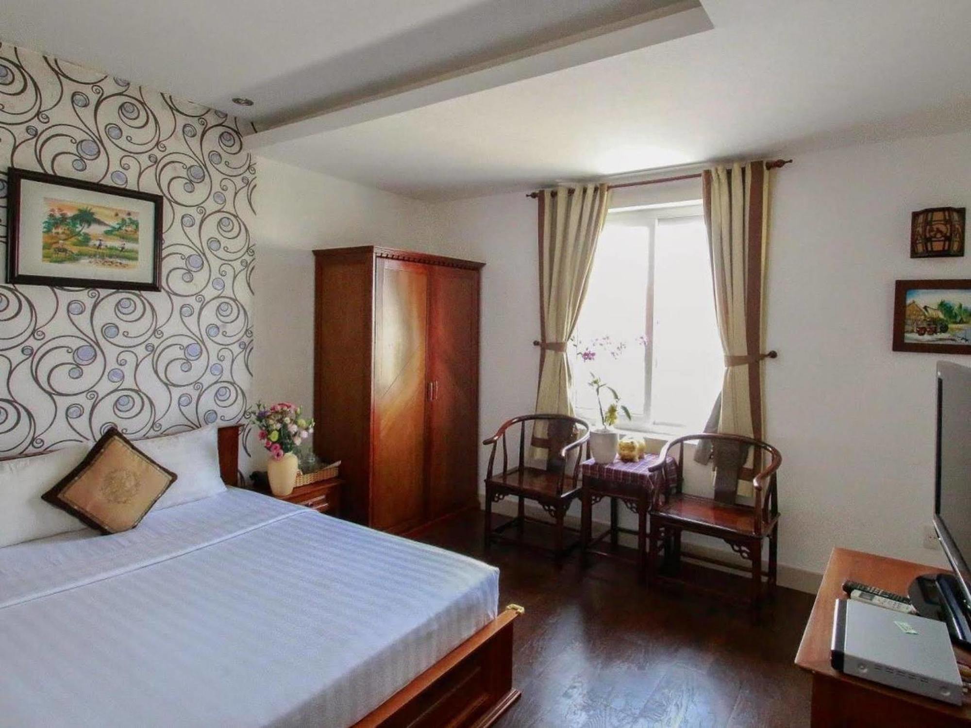 Golf Hotel Хошимин Екстериор снимка